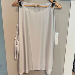 Stylish Silver Sleeveless Blouse